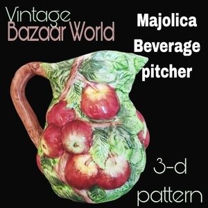 Vintage Bazaar worls brand Majolica 3-d apple pattern 64oz bev pitcher